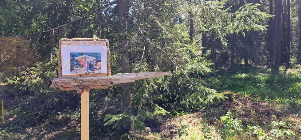 Moeja Stuga I Stockholms Skaergard エクステリア 写真